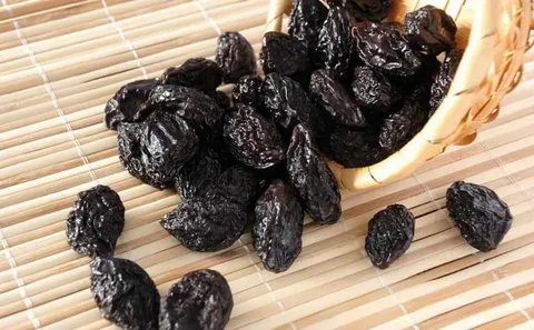 خرید و قیمت کشمش سیاه هسته دار + فروش عمده